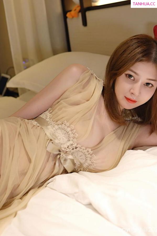   [XiuRen]高清写真图 2020.09.30 No.2623 樱花Elsa第29张图片